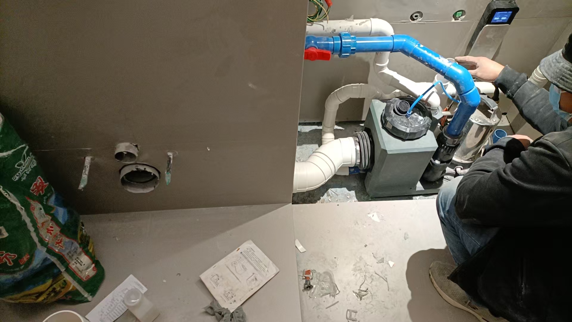 污水提升器