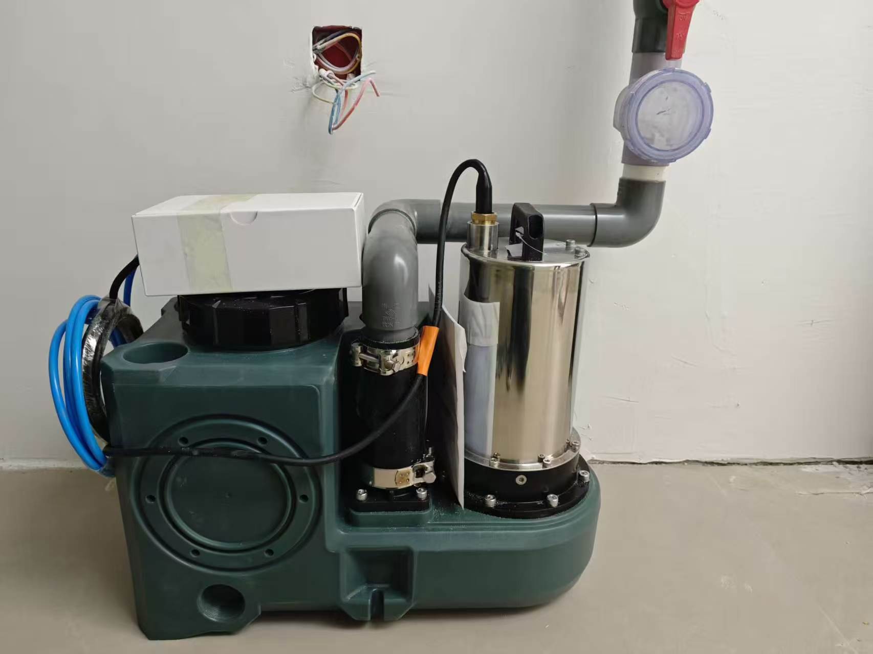 污水提升器