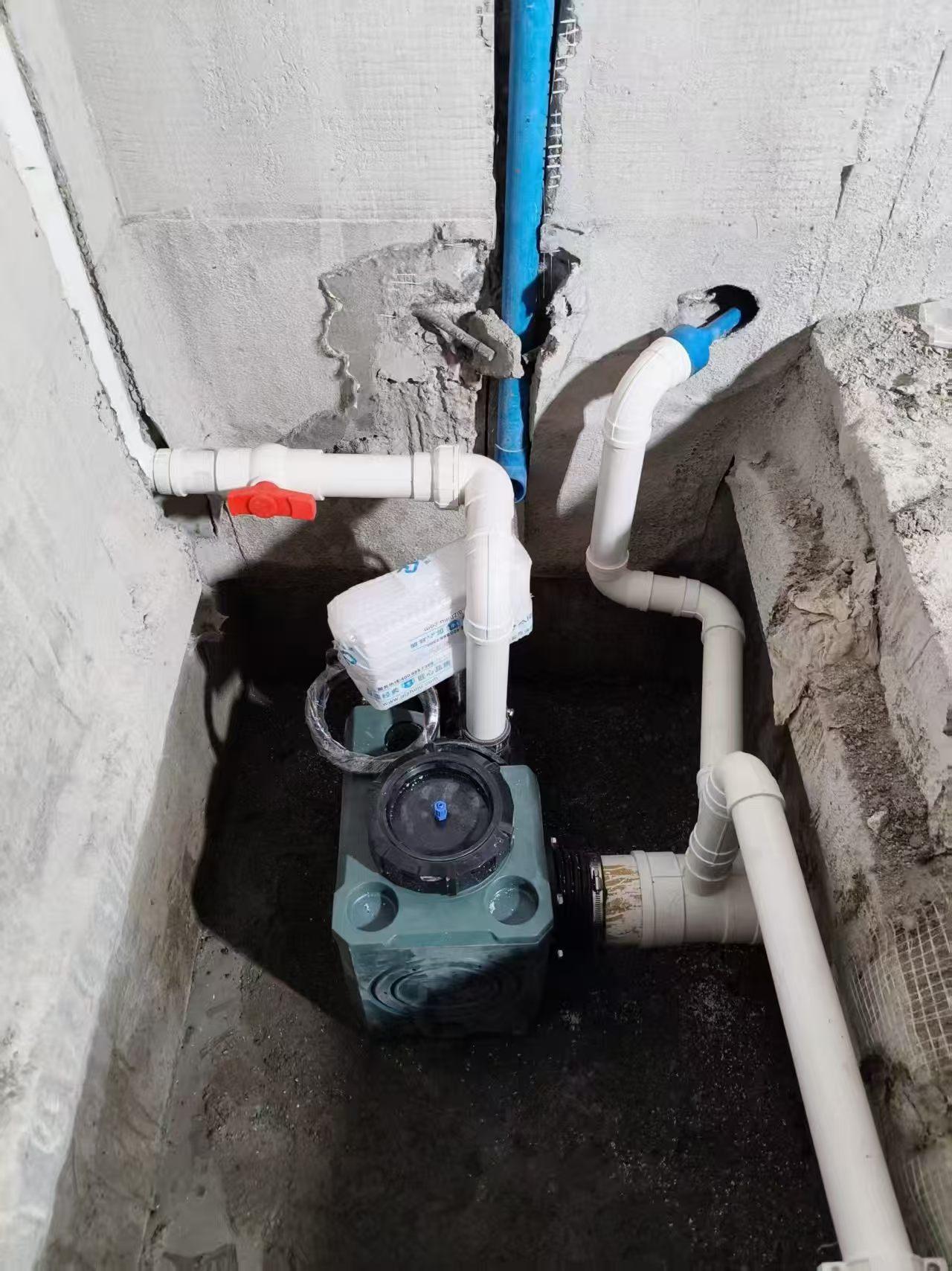污水提升器